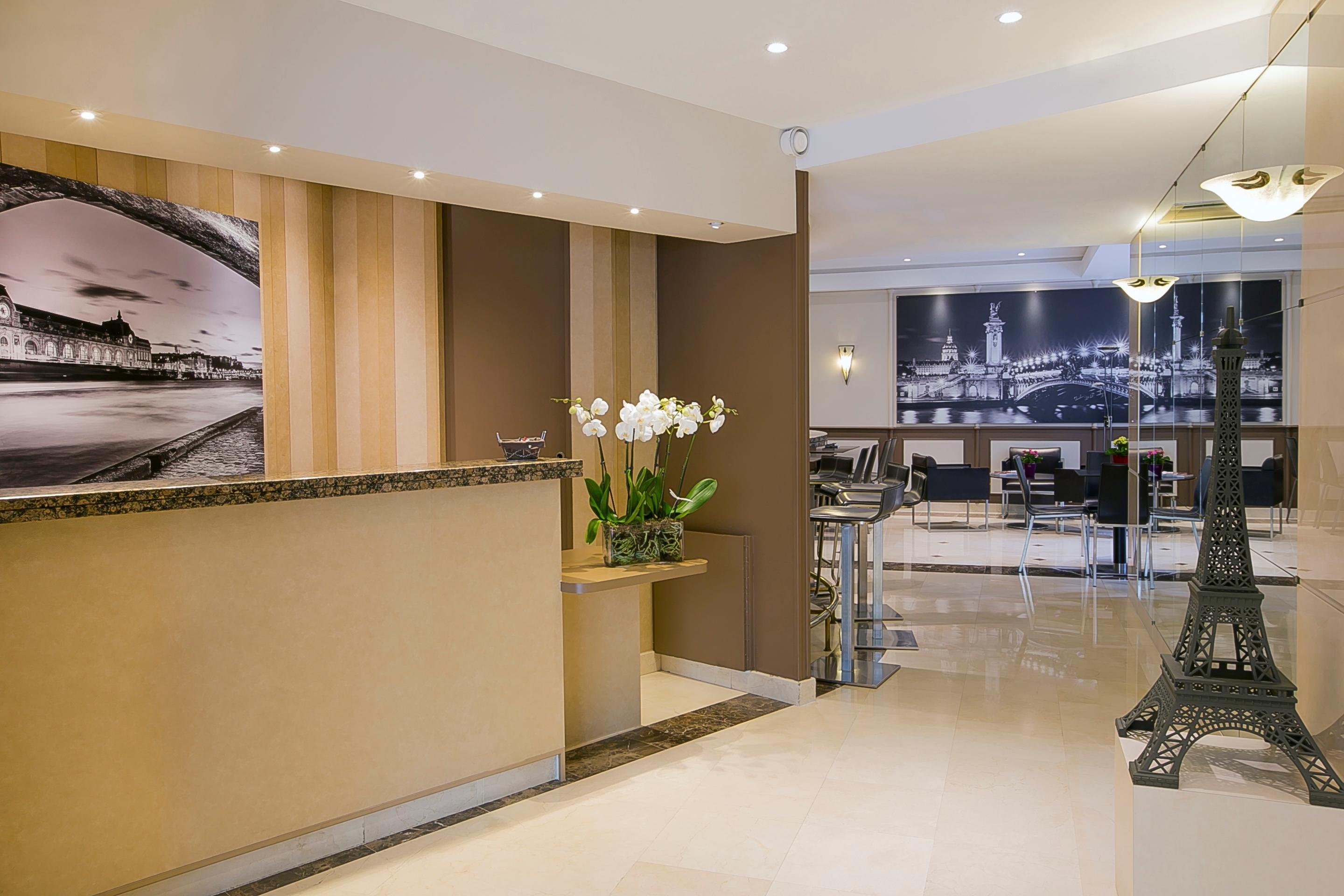 Hotel Western Au Trocadero 3*