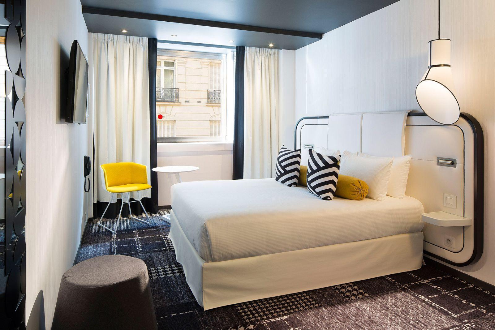 Hotel Ekta Champs Elysées Paris