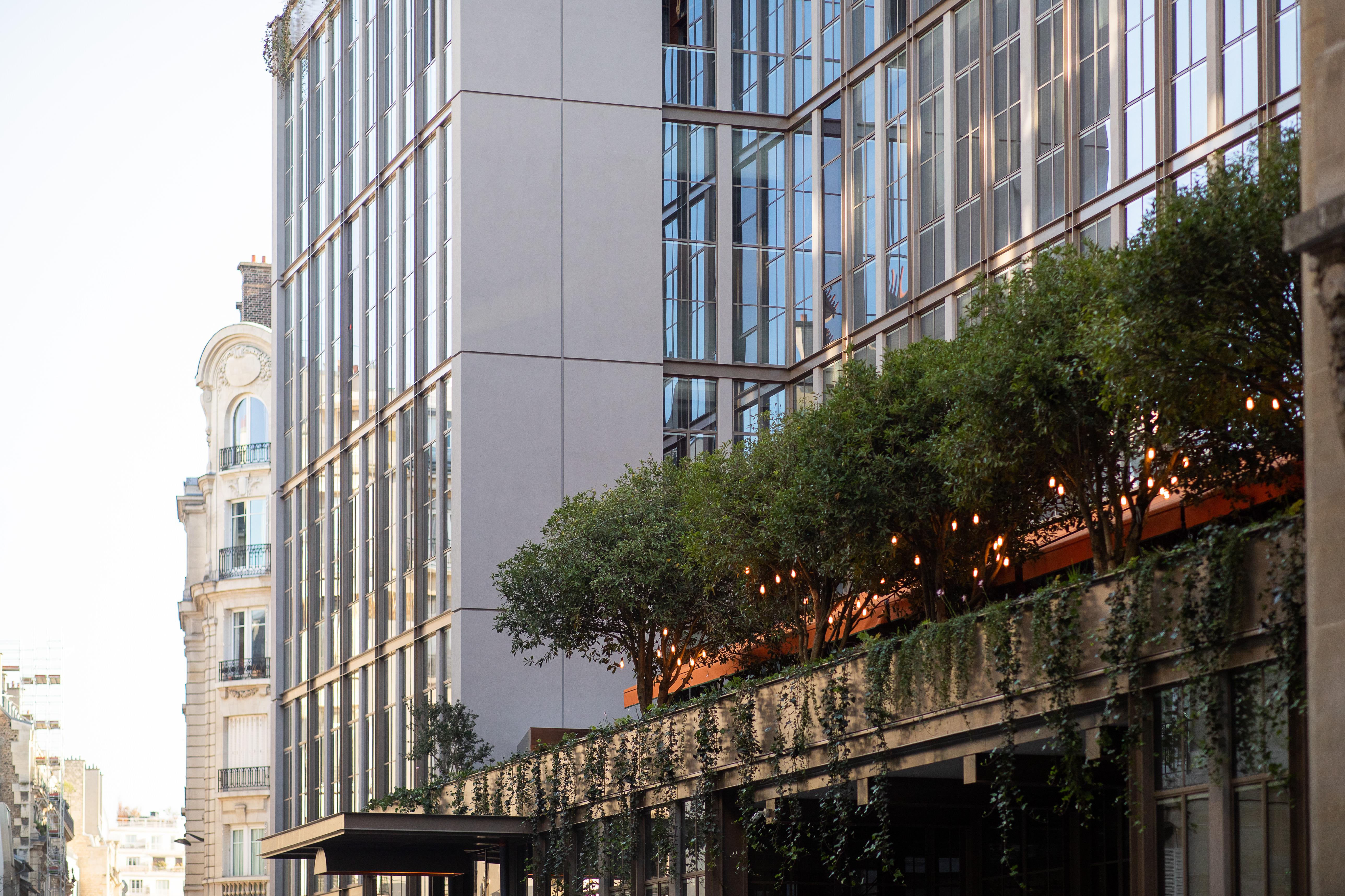Brach Hotel