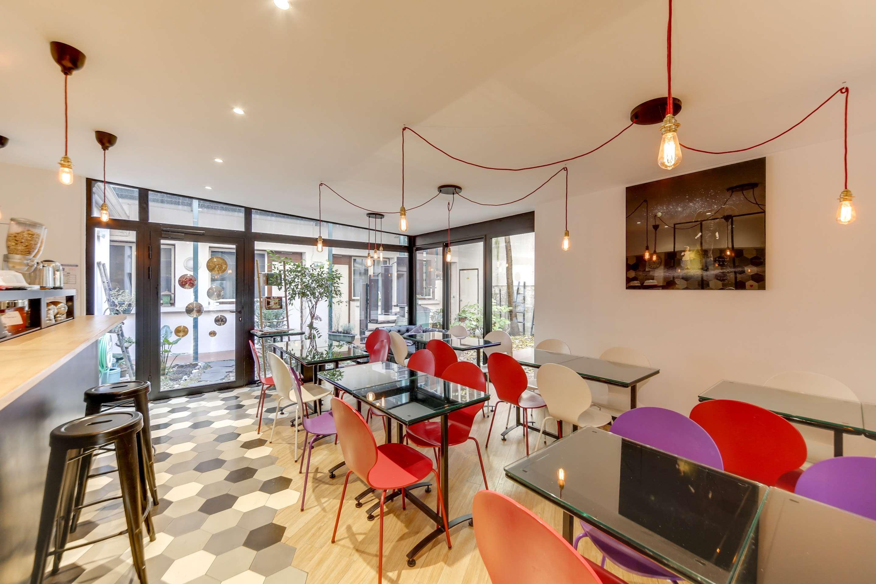 Hotel Kyriad 12 - Nation 3*