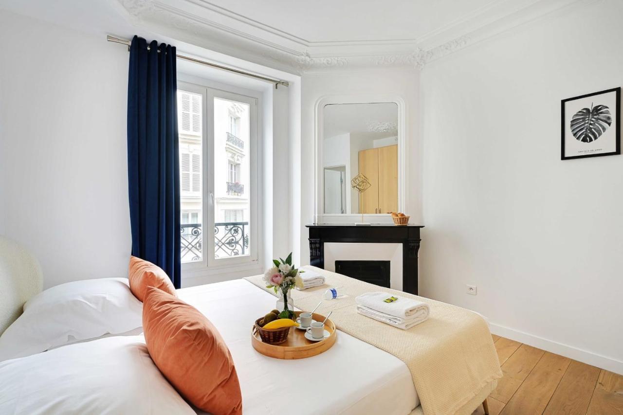 Cmg - Folies Bergere - Cadet Apartment