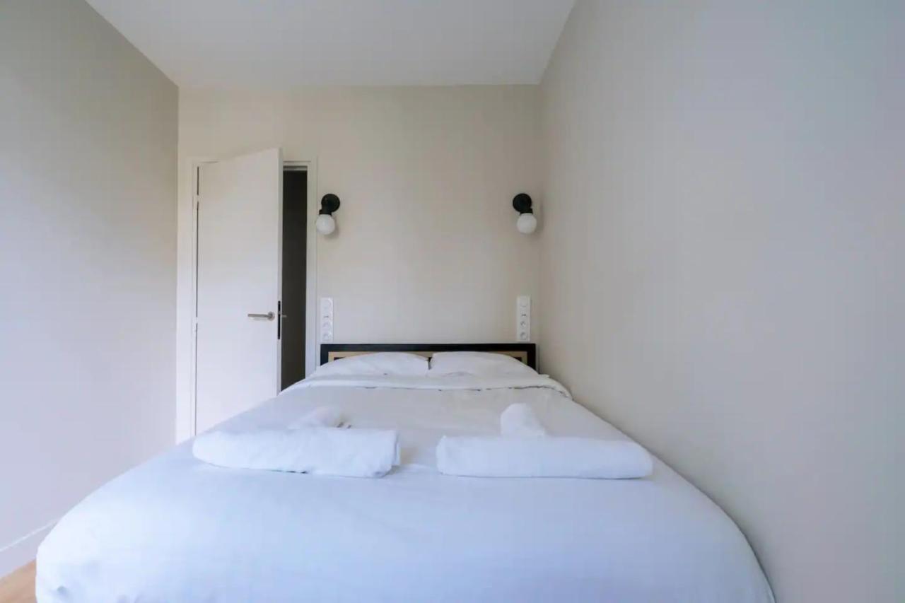 Apartment Stylish 2 Bedroom In