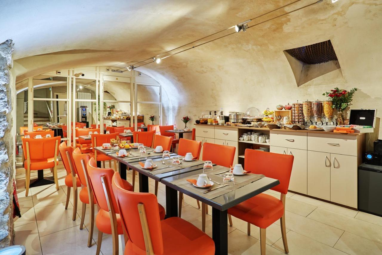 Le Relais Saint Charles Hotel