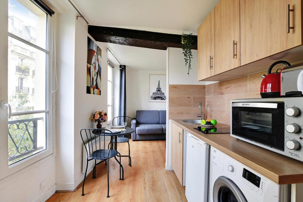 Apartment In The Heart Of The Marais ! Paris