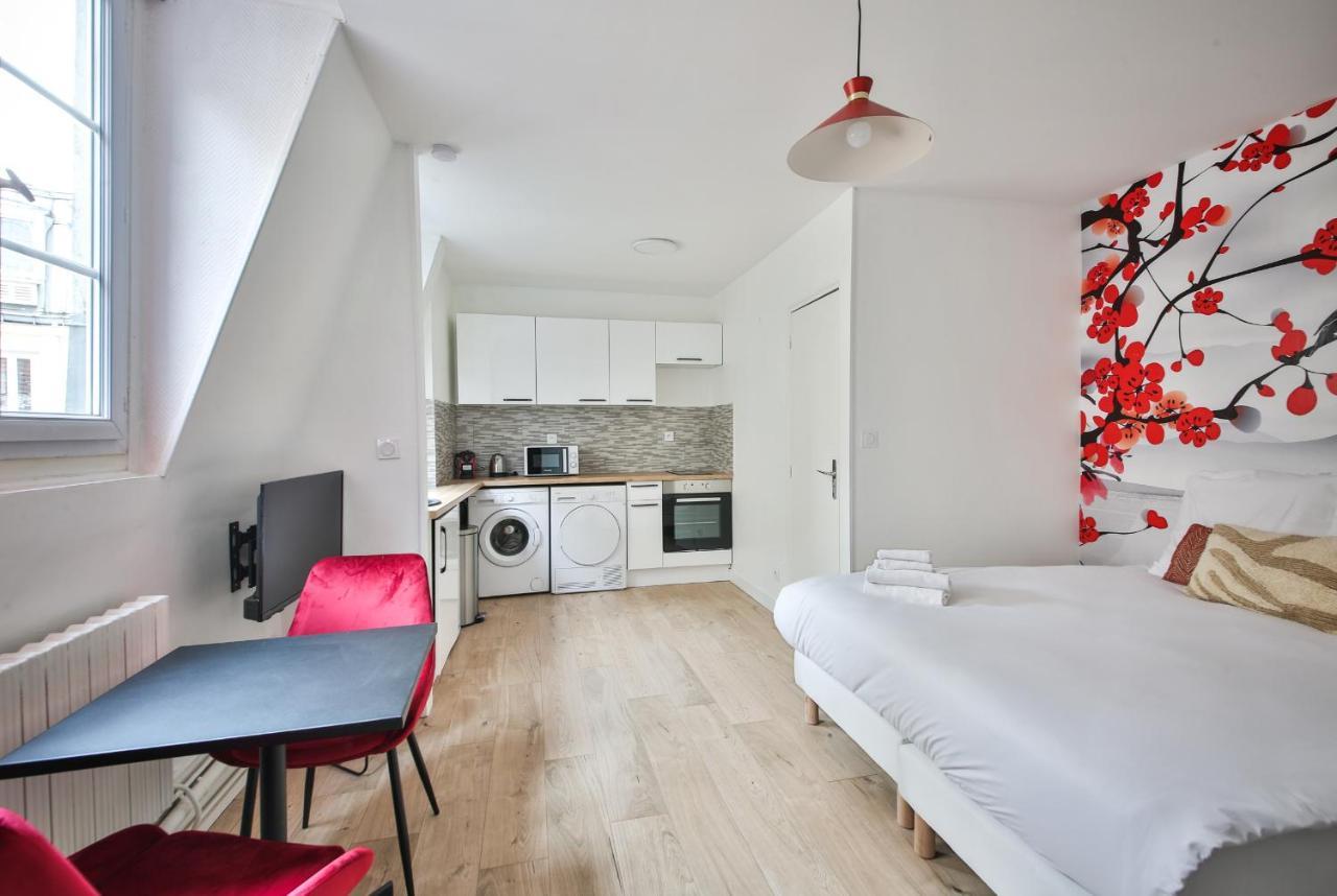 42#studio 2pers#sevres-lecourbe#necker Apartment Paris