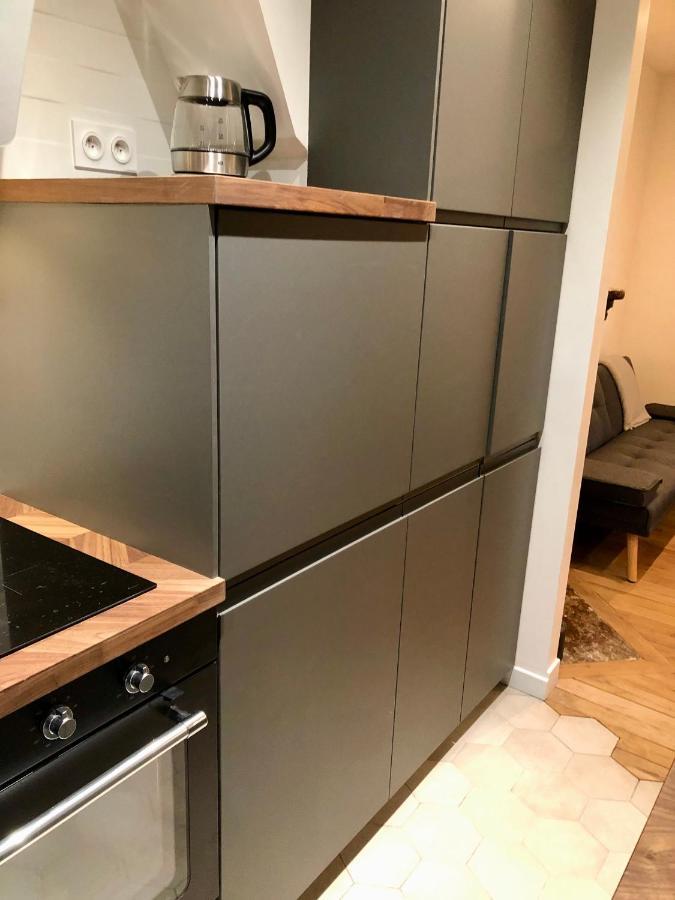 Appartement Rare D'architecte En De Montmartre