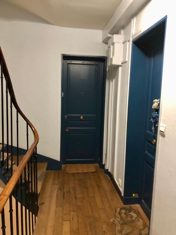 Appartement Rare D'architecte En De Montmartre *