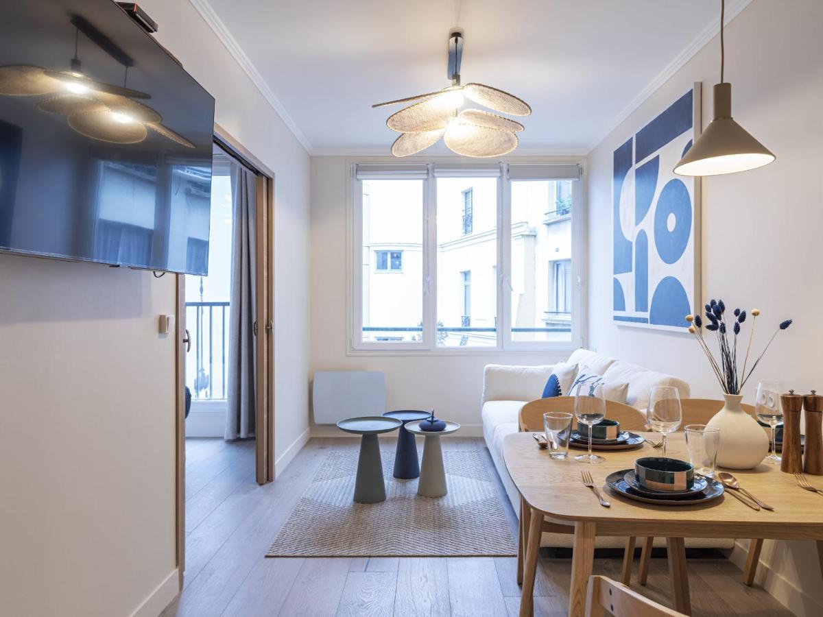 The Blue On Champs Elysees Avenue Appartement