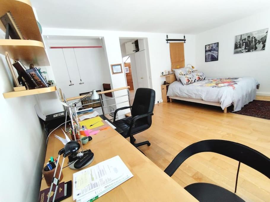 Apartment Bright&artful Loft Typical Parisian Lifestyle Area