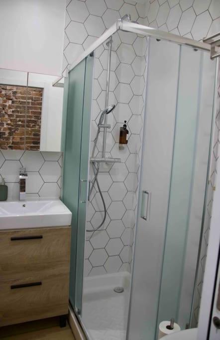 Appartement Another Brick In The In Sleeps 9 Paris