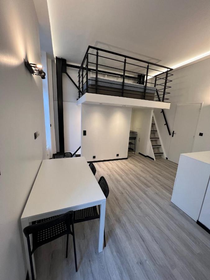 Pere Lachaise Apartment *