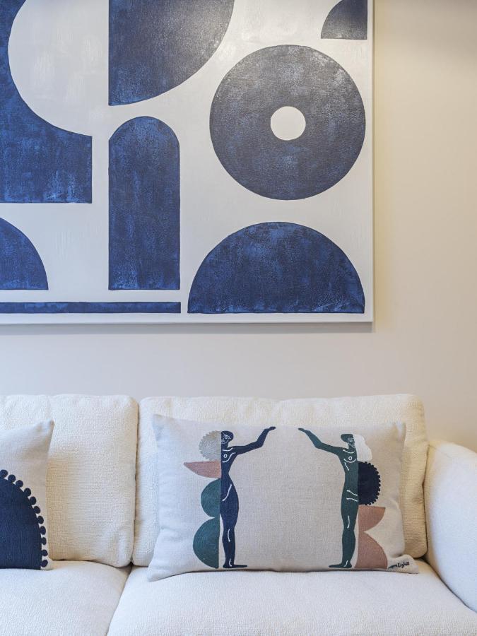The Blue On Champs Elysees Avenue Appartement