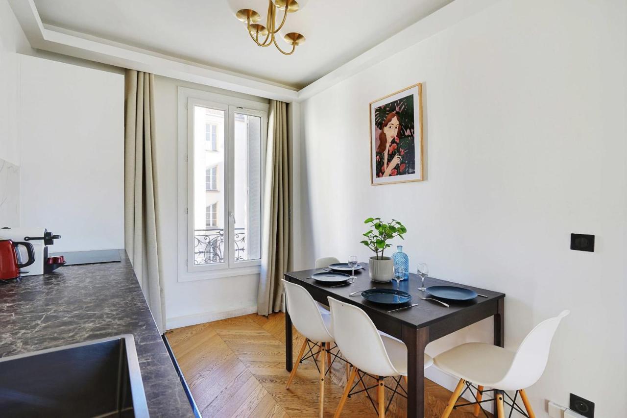 Chic And Cozy In The Heart Of *