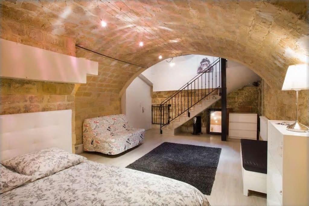 Arc De Triomphe Apartment Paris