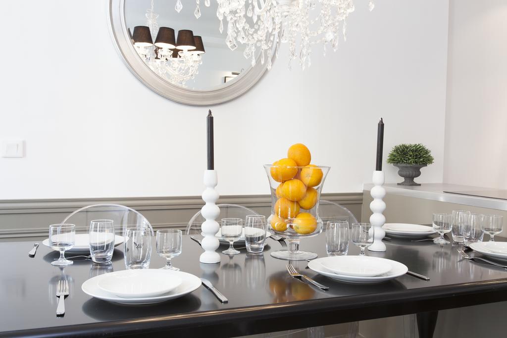 Livinparis - Luxury 3 Bedrooms Grands-boulevards I Paris