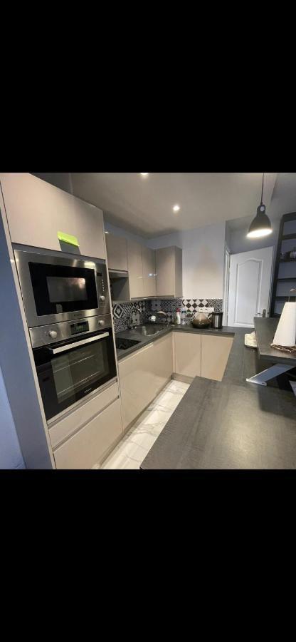 Apartment Moderne 15 Paris