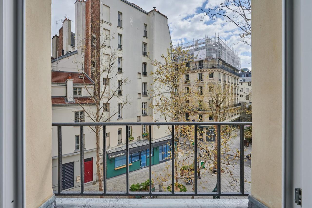 Center Of By Prestige Apartment *
