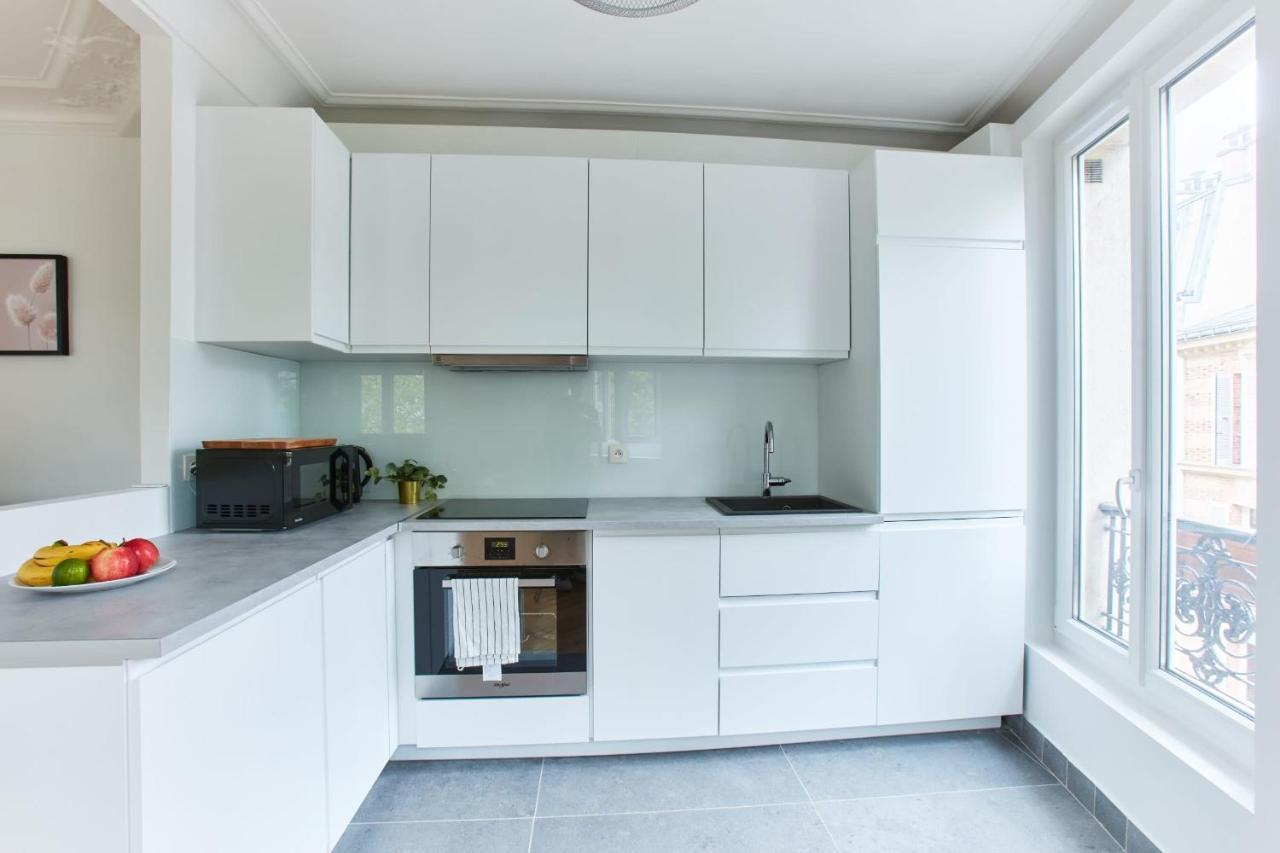 Apartment Rue Davy - Montmartre Paris
