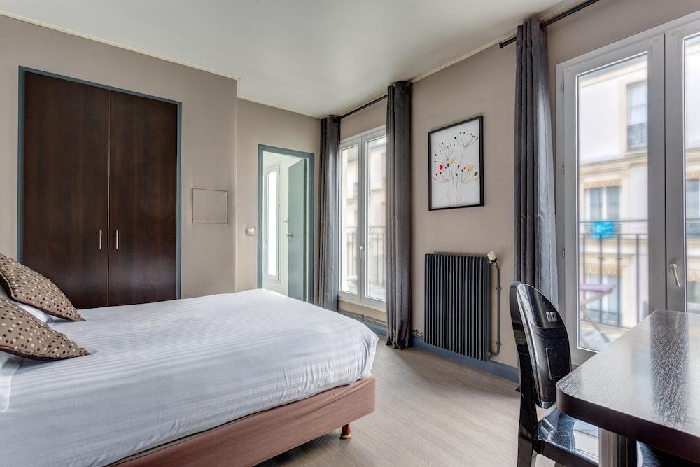 Logis Jardin De Villiers Hotel 3*