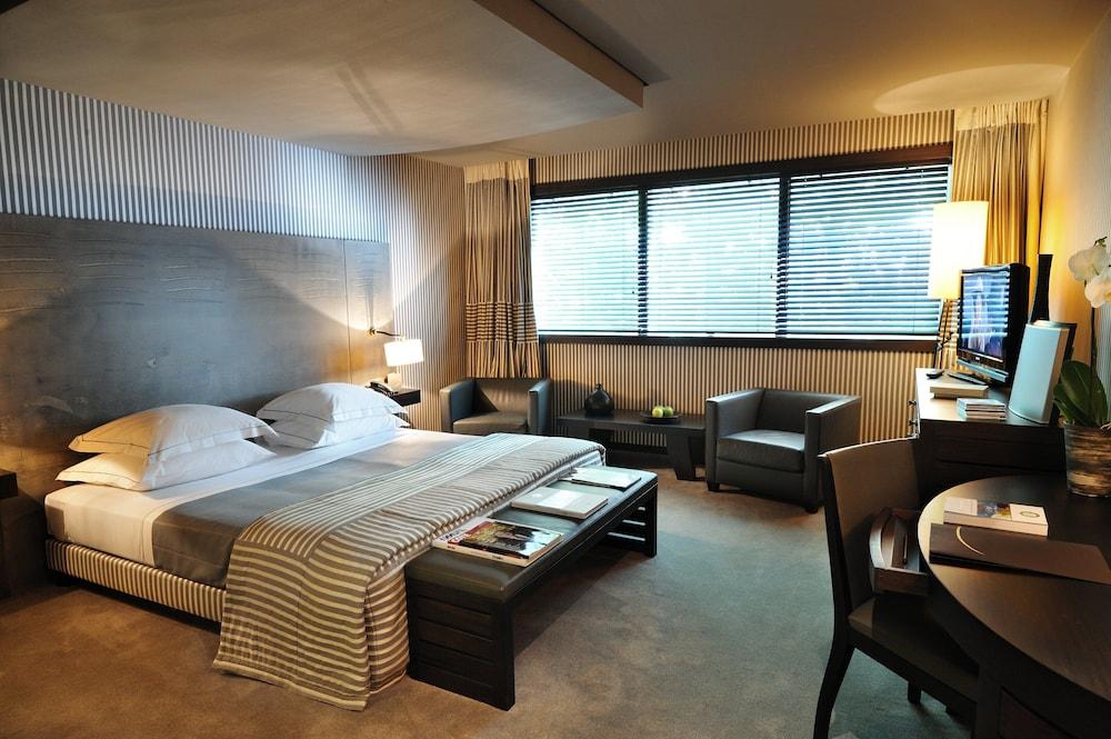 Square 5* Paris