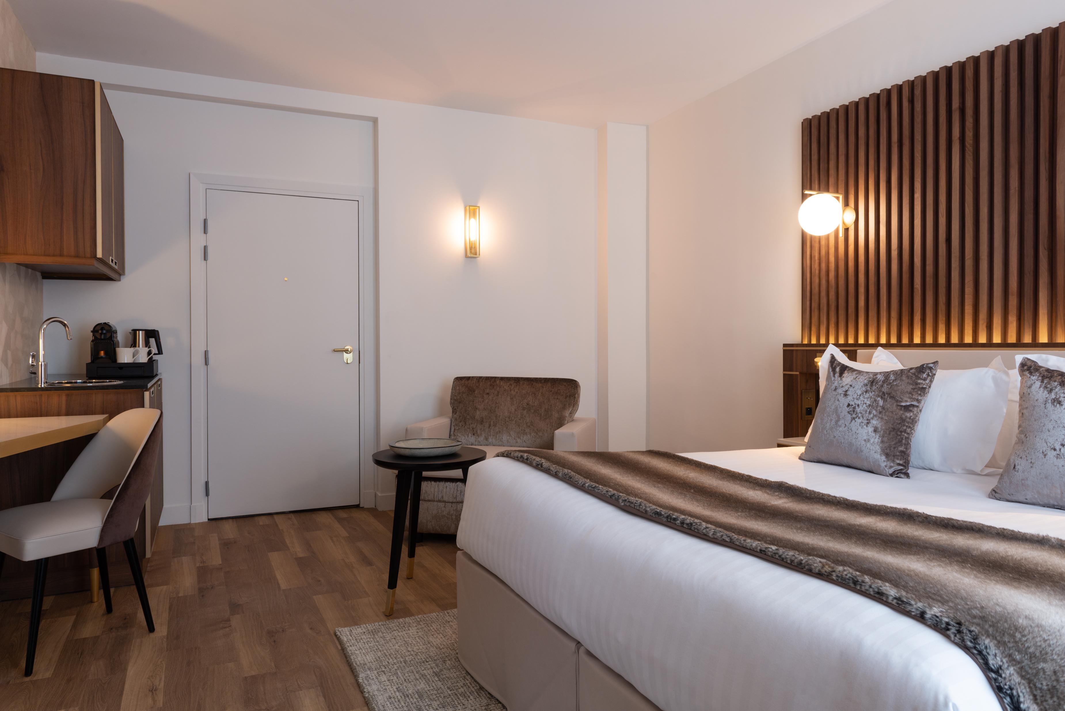 Lord Byron Hotel 4*