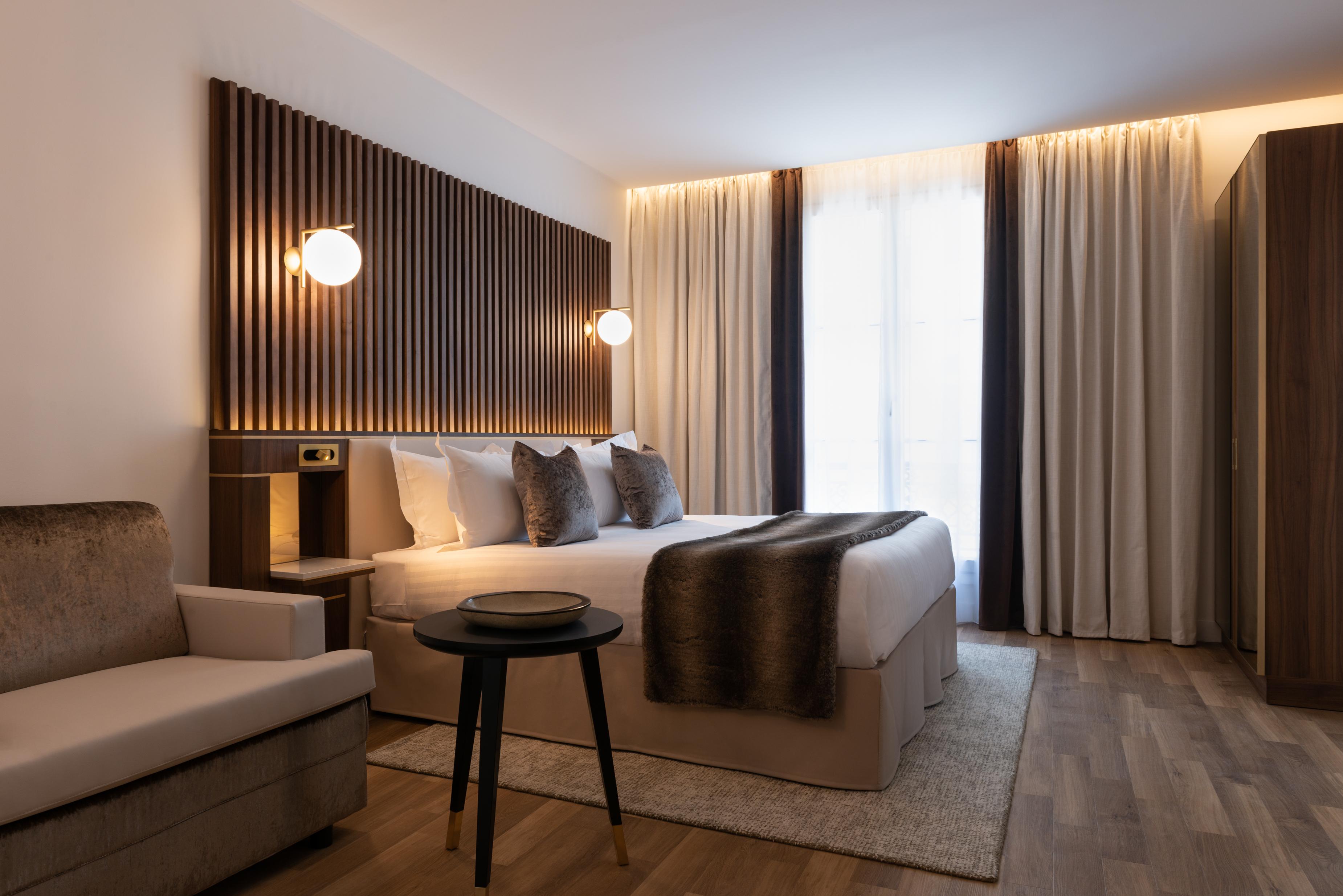 Lord Byron Hotel 4*