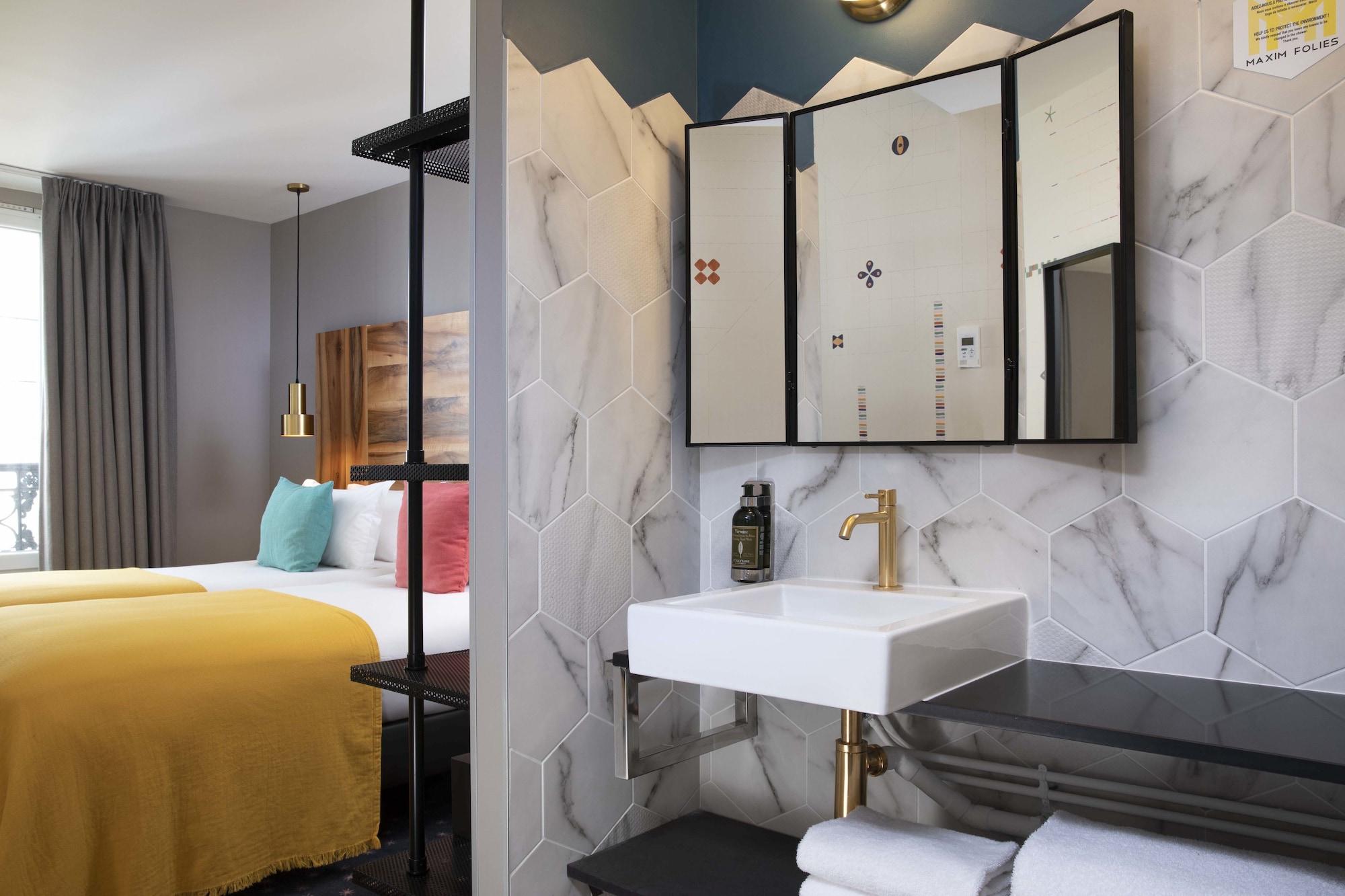 Hotel Maxim Folies 3*