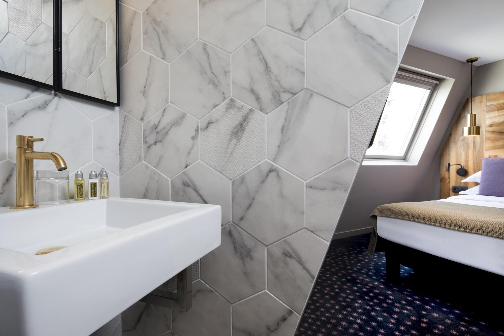 Maxim Folies Hotel Paris