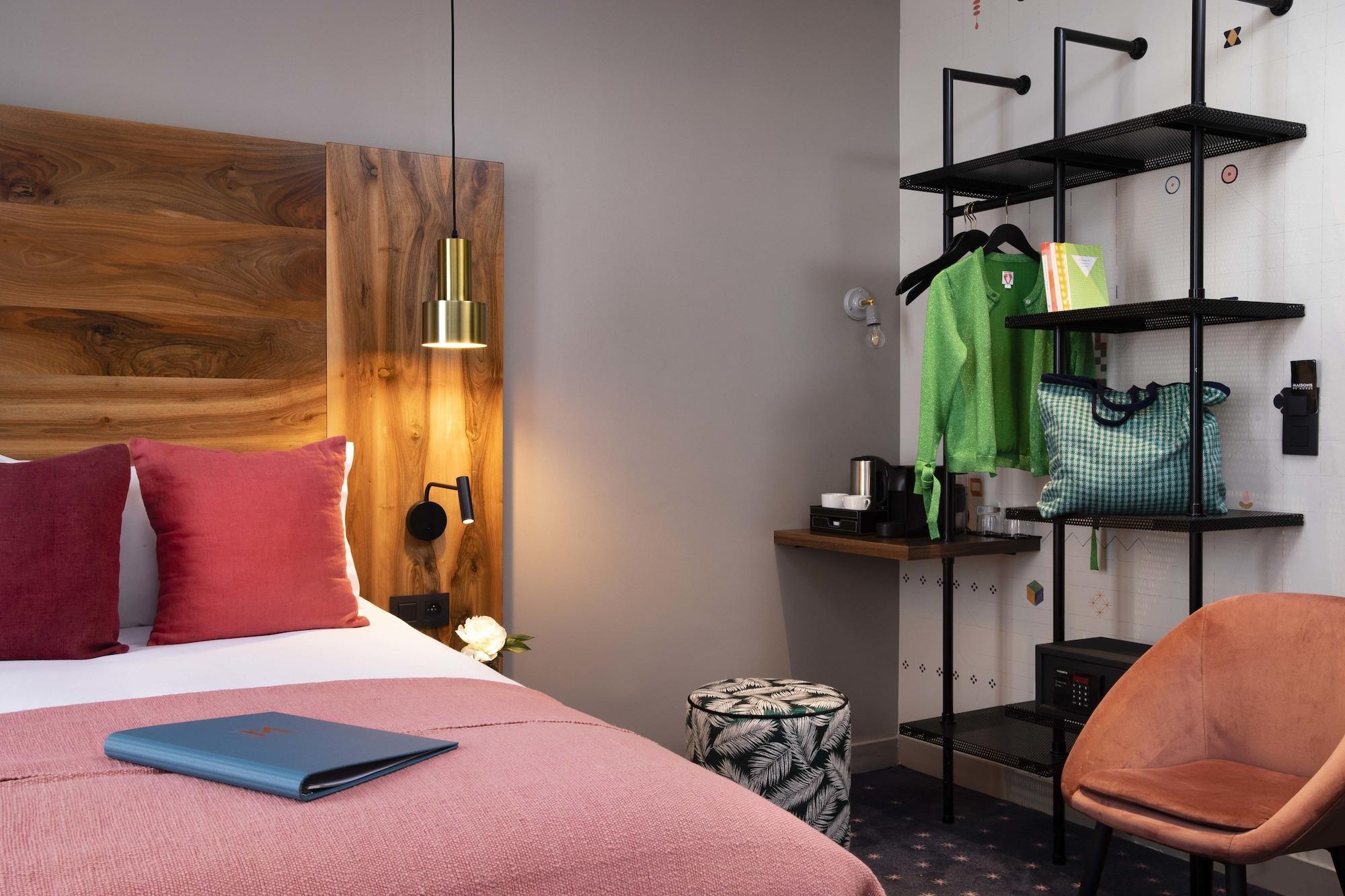 Hotel Maxim Folies