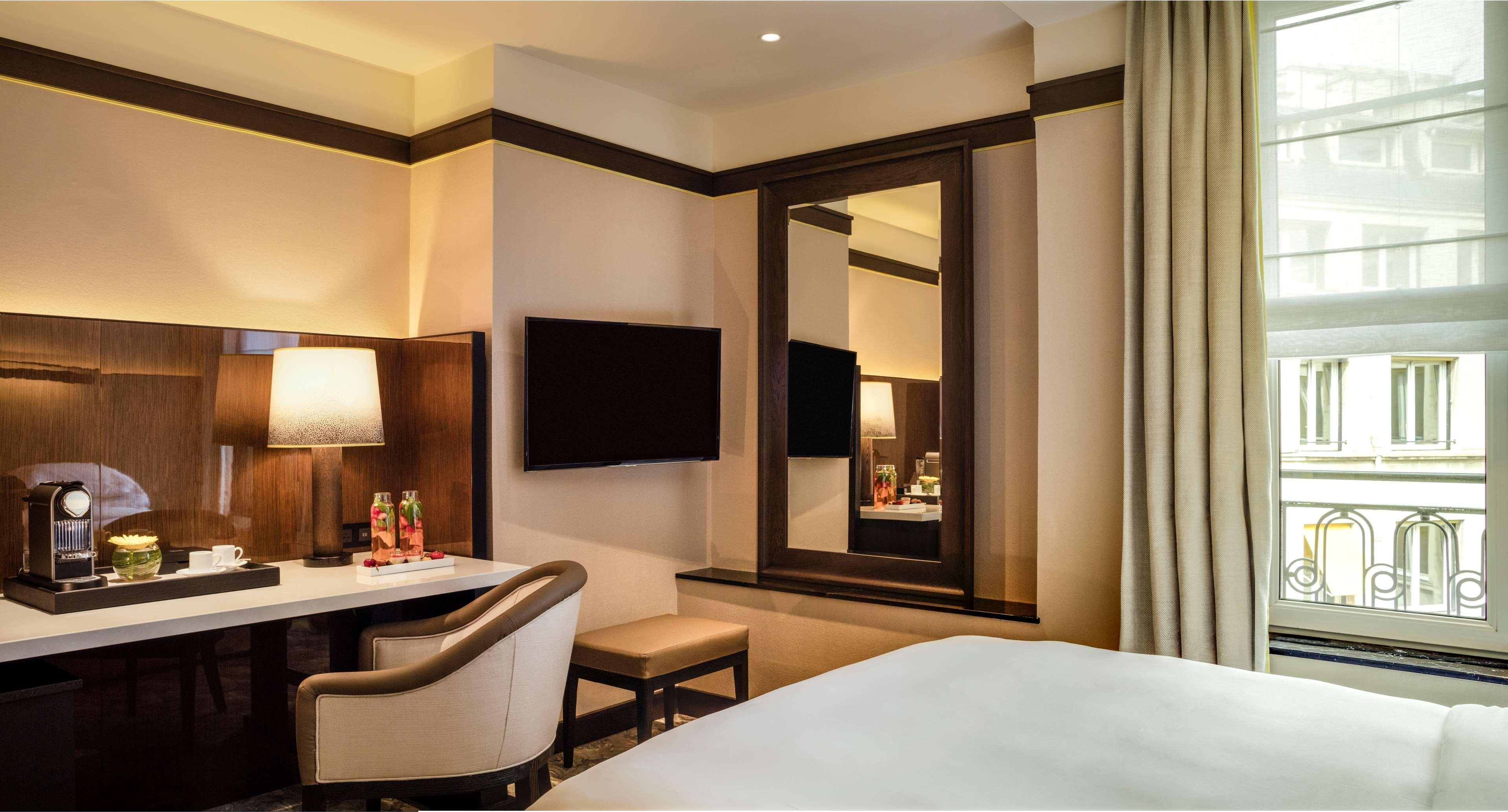 Hyatt Madeleine