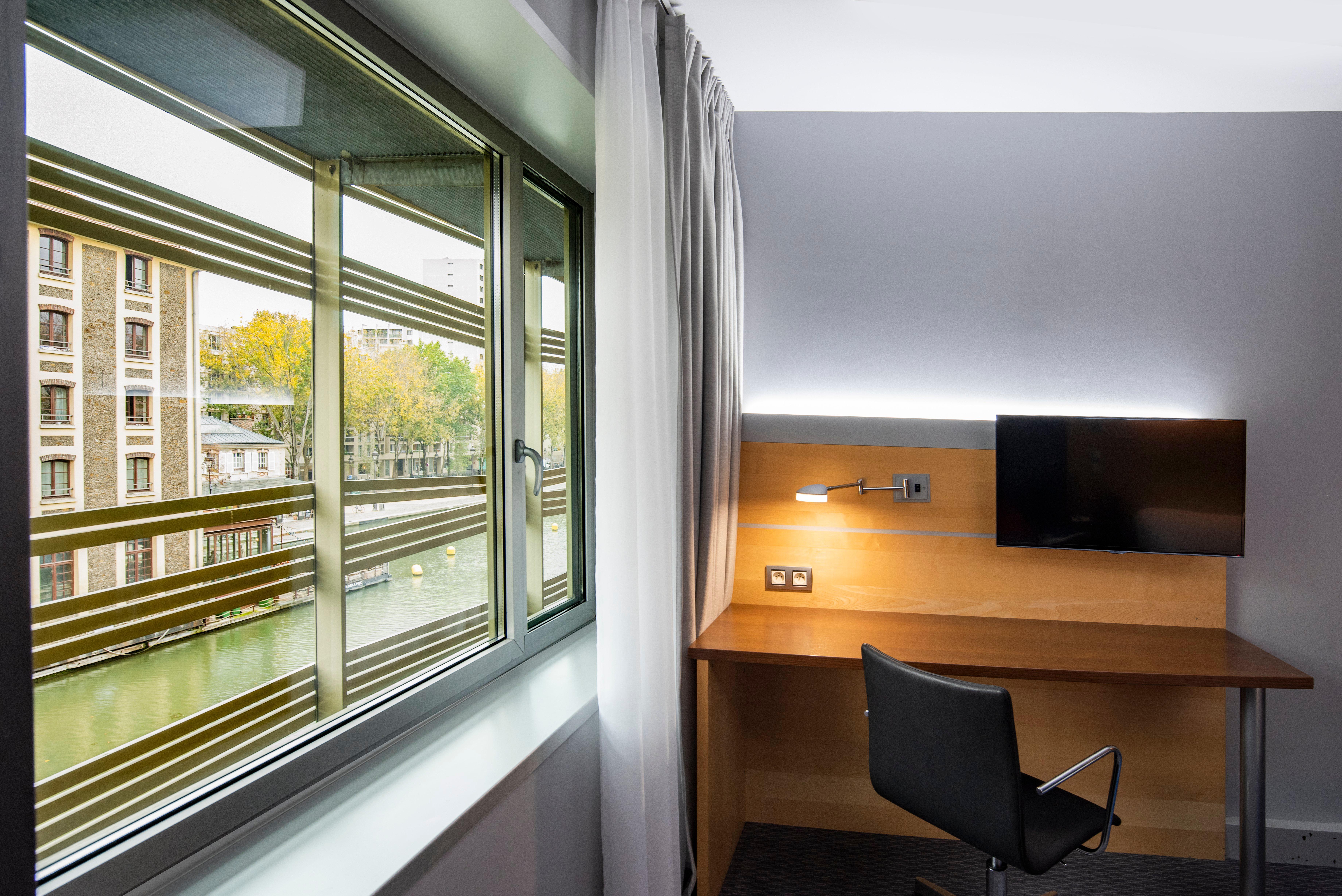 Express Paris-canal De La By Ihg Hotel Paris