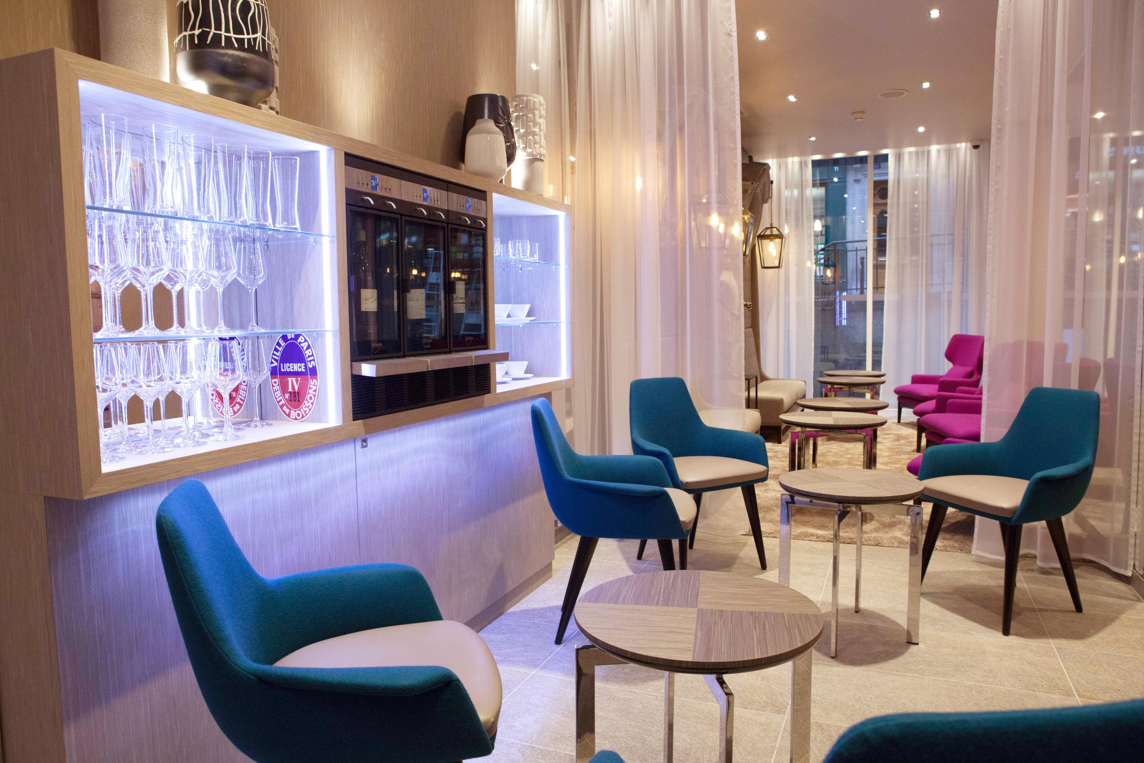 La Lanterne & By Timhotel
