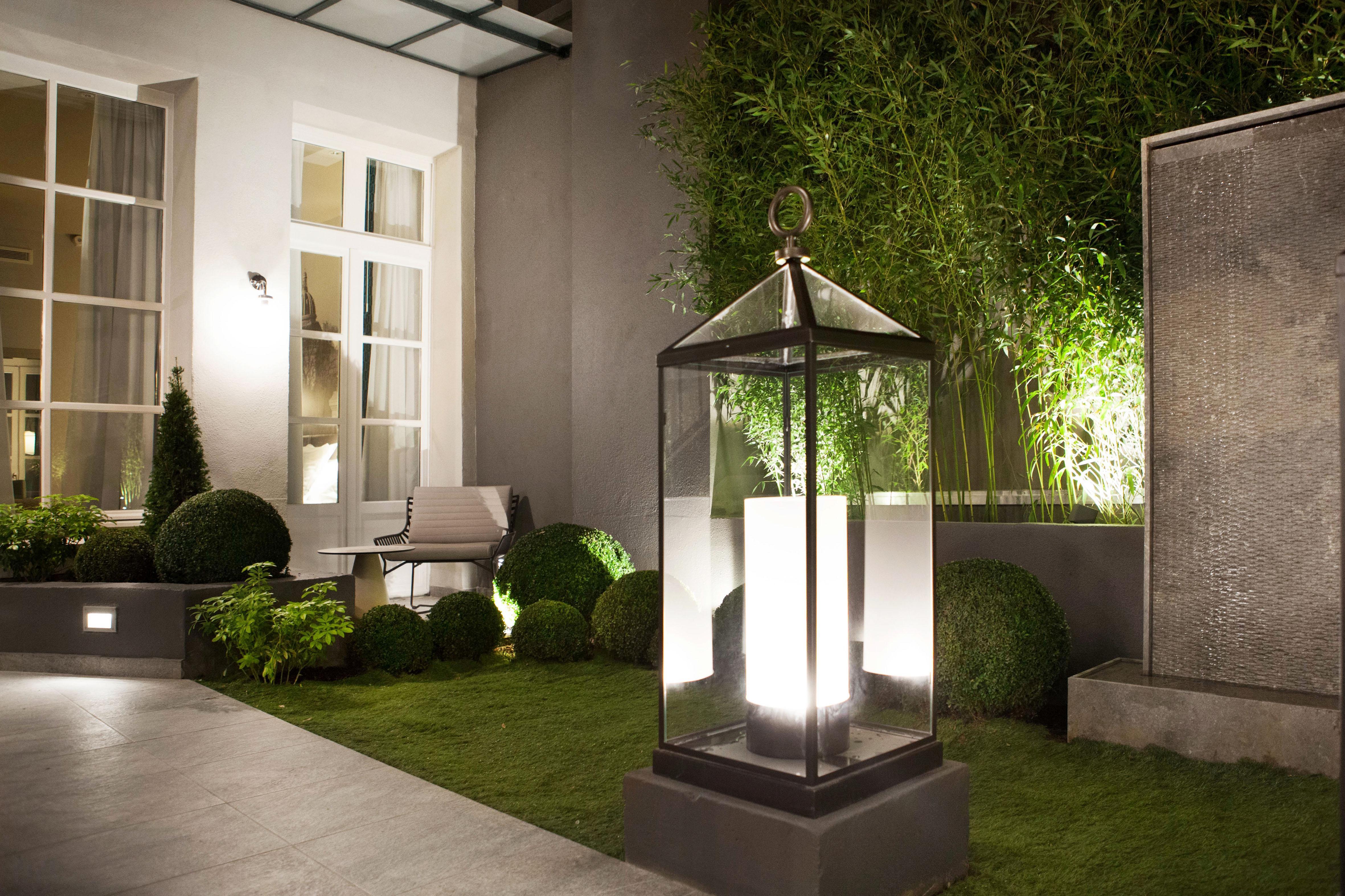 La Lanterne & By Timhotel Hotel