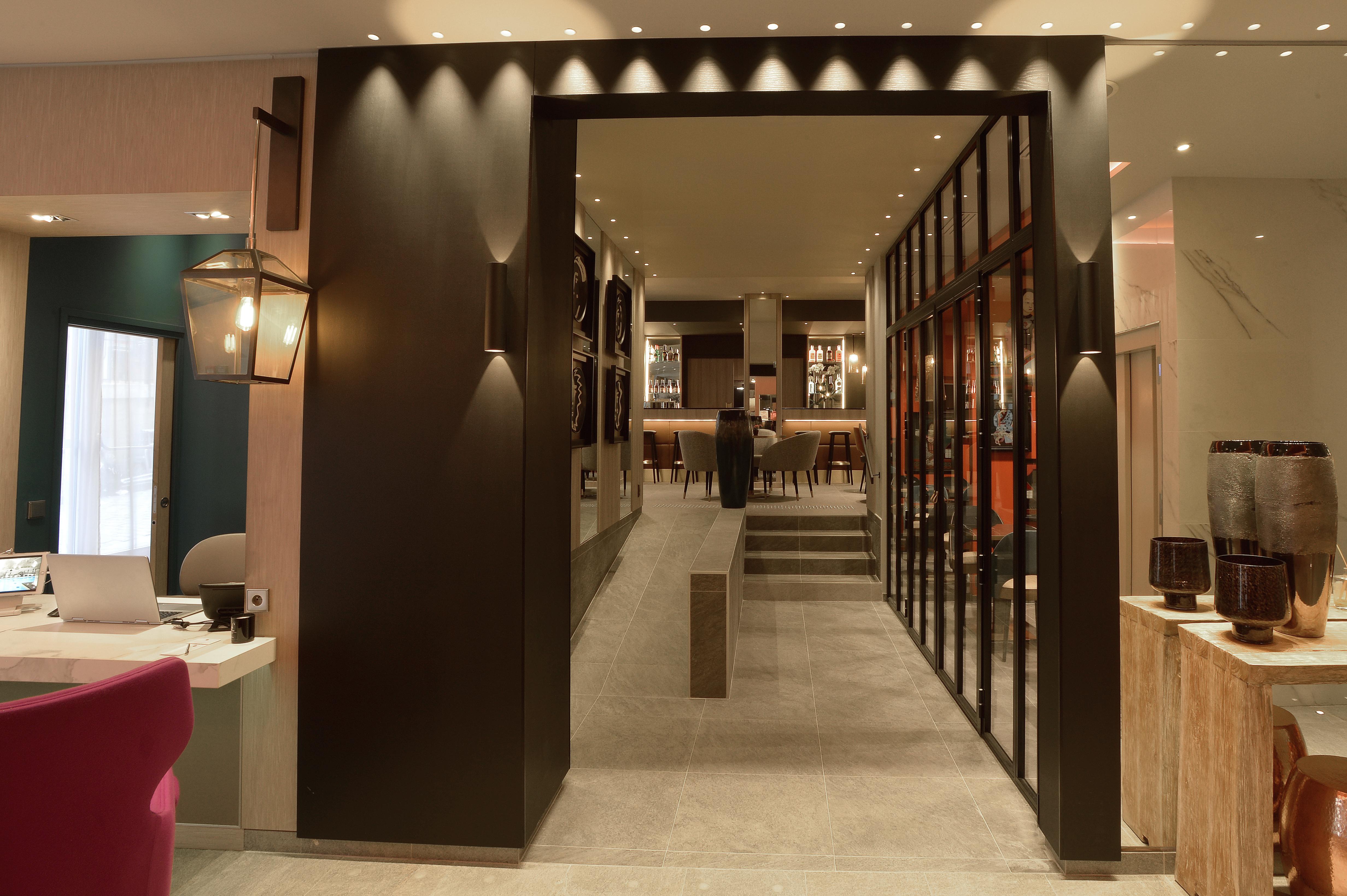 La Lanterne & By Timhotel Paris