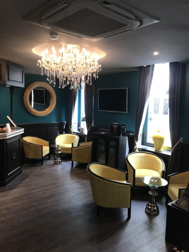 Hotel De Montmartre Paris