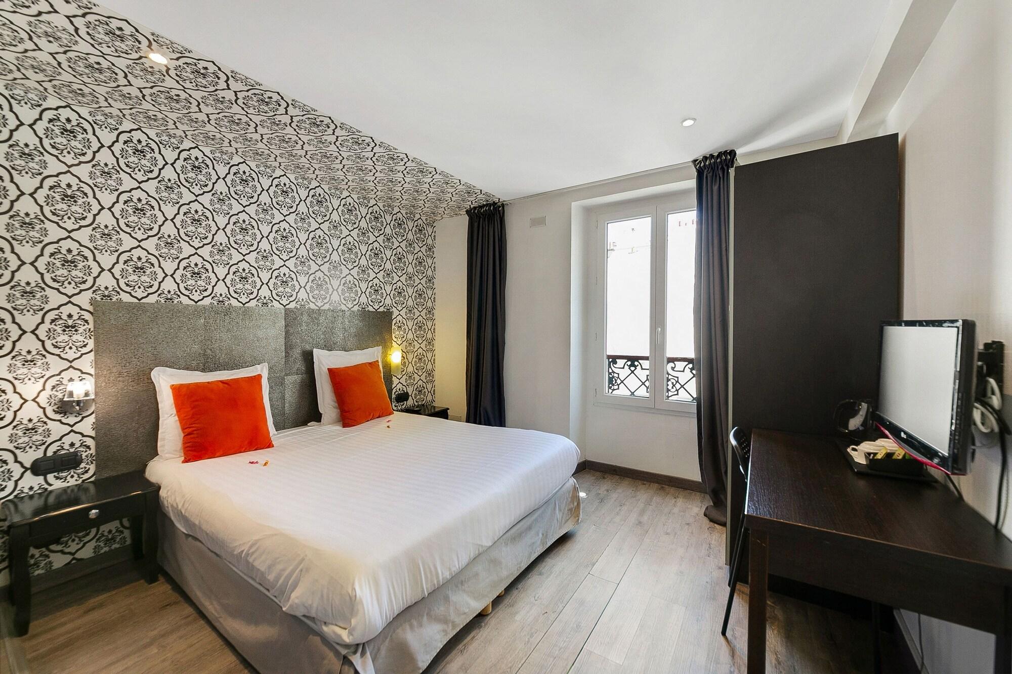 Hotel The Element 3*