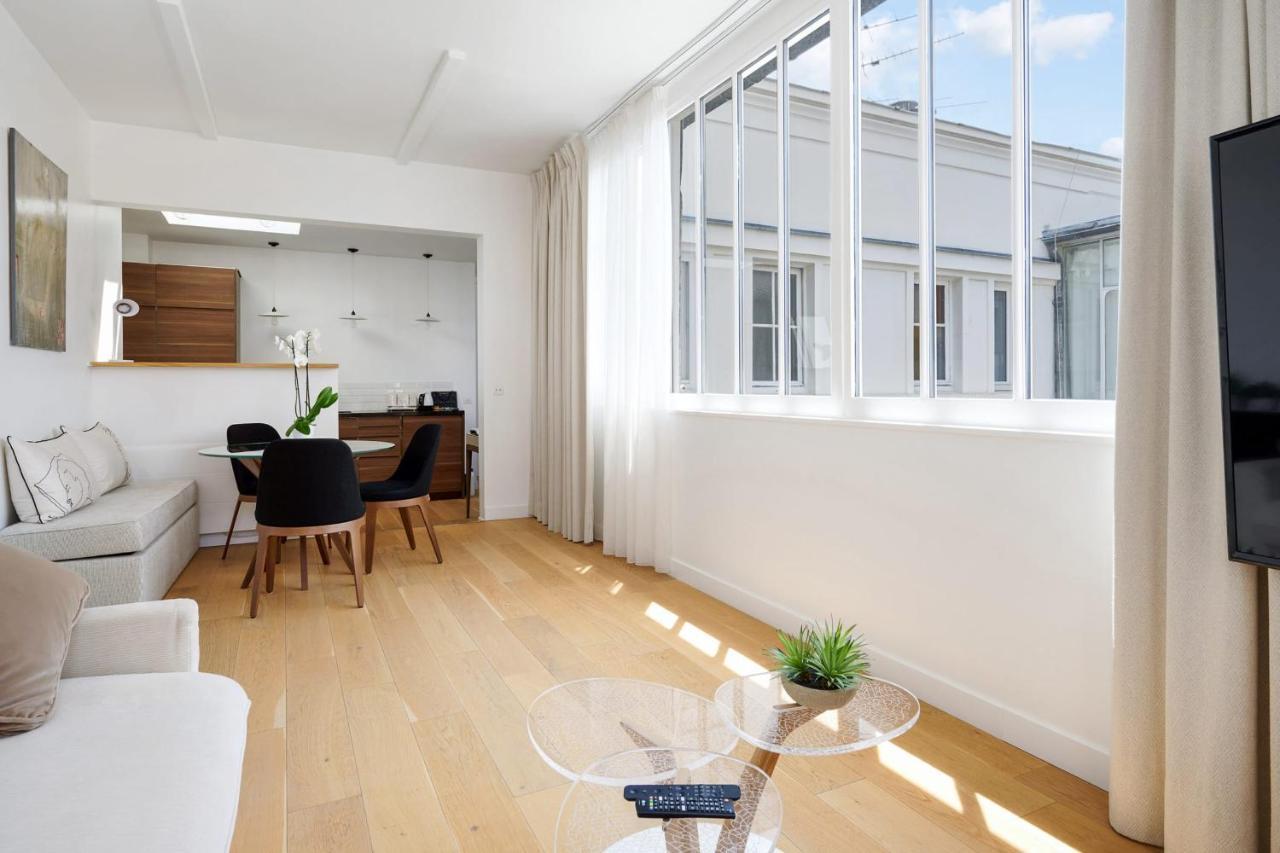 Apartment Des Sevres - Welkeys Paris