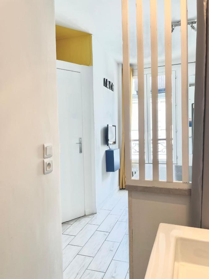 Tiny Studio - 12 M2 - Quartier Saint-ambroise - 5eme Etage Sans Ascenseur Paris