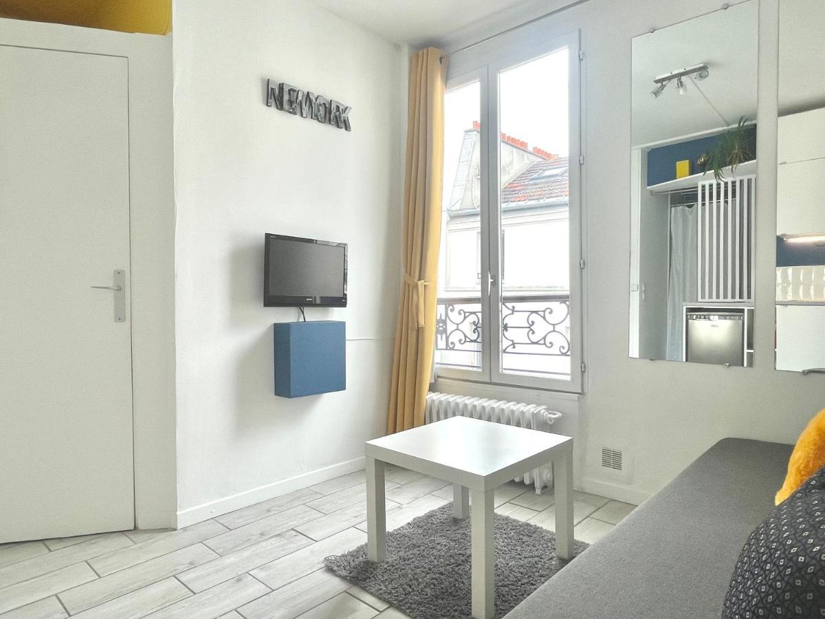Apartment Tiny Studio - 12 M2 - Quartier Saint-ambroise - 5eme Etage Sans Ascenseur Paris
