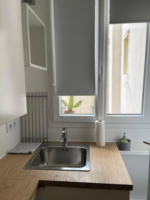 Studio Renove Calme Triangle D'or Canal St Martin