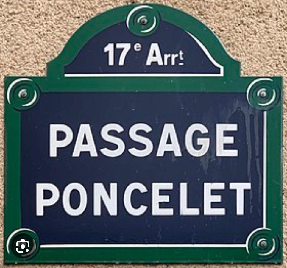 Arc De Triomphe Apartment