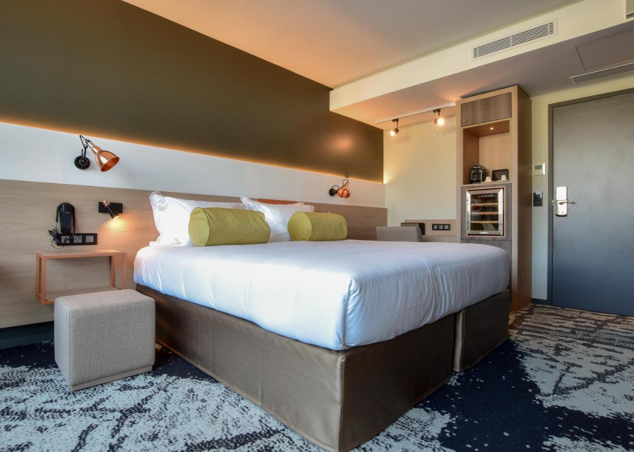 Hotel B55 Paris