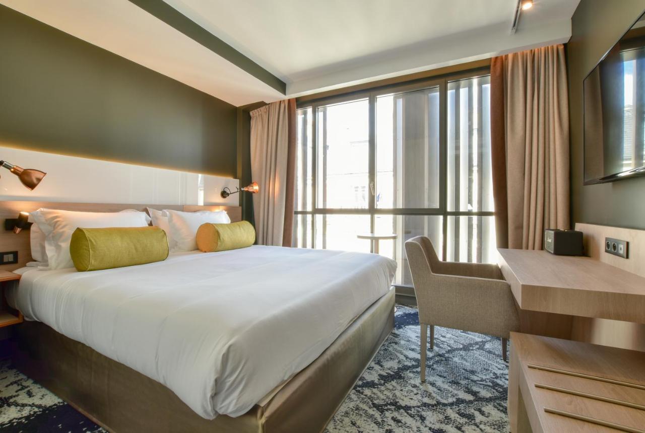 B55 Hotel