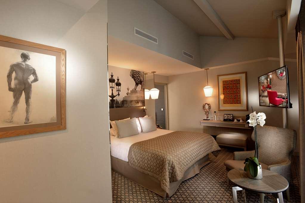 La Lanterne & By Timhotel 4* Paris