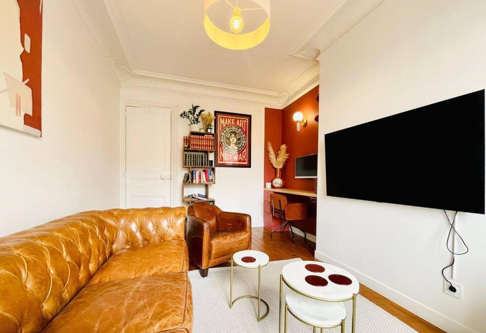 Apartment Republique 11e *