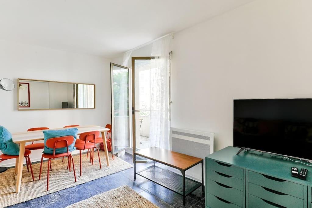 Apartment Superb 2br Flat Near Picpus Metro Station Paris