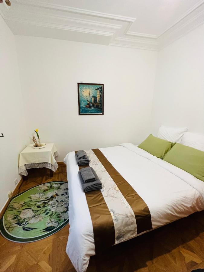 Dream Dwell Paris-two-bedroom Flat Near Pompidou Centre Paris