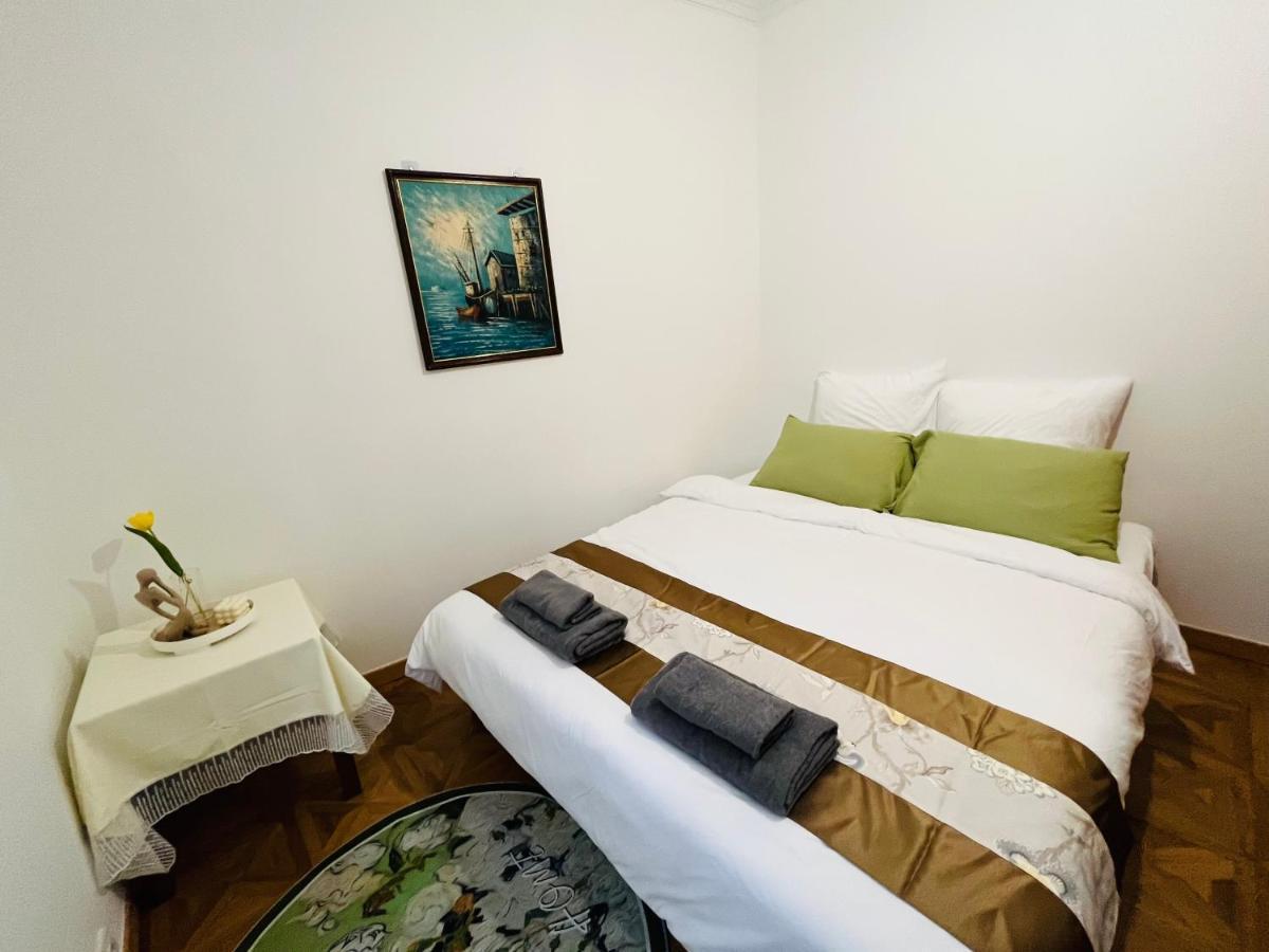 Apartment Dream Dwell Paris-two-bedroom Flat Near Pompidou Centre *