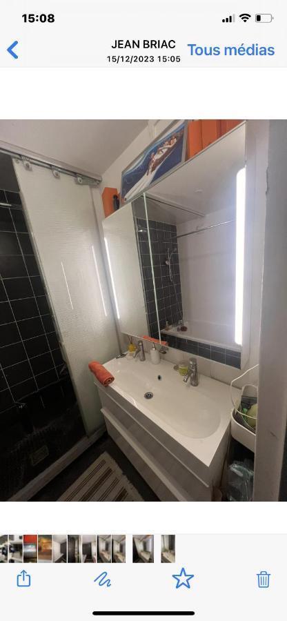 A L'ombre De La Tour Eiffel Au Bord De La Seine Séjour chez l'habitant *