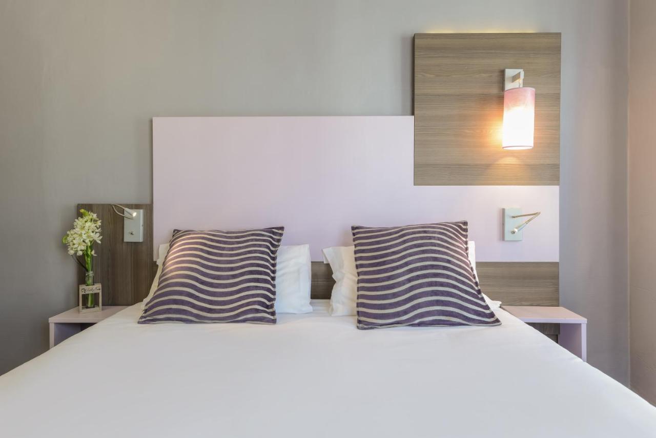 Comfort Nation Père Lachaise Hotel 3*